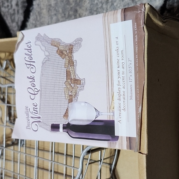 UNITED STATES WINE CORKS CHAMPAGNE CORKS MEMORIES WALL DISPLAY DECORATIVE HOLDER - Picture 3 of 13